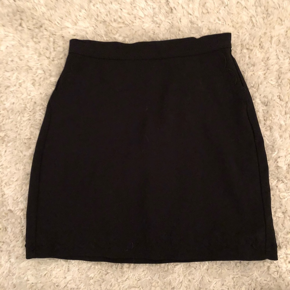 Banana Republic Factory Scallop Lined Skirt
